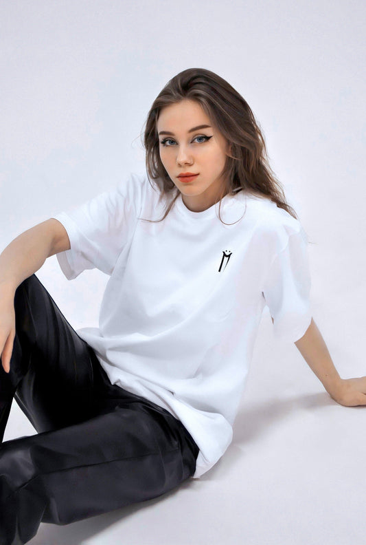 "DAYDREAMERS BASIC" T-Shirt in White